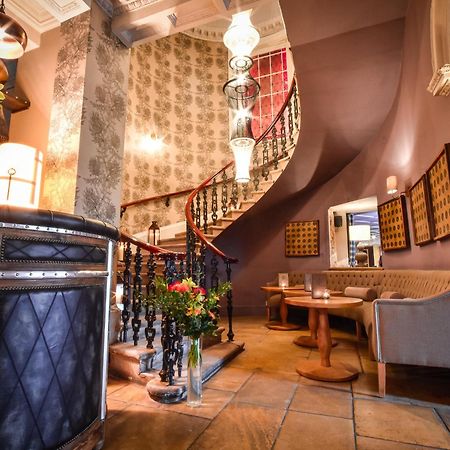 The Meadowpark Bar, Kitchen & Rooms 斯特灵 外观 照片
